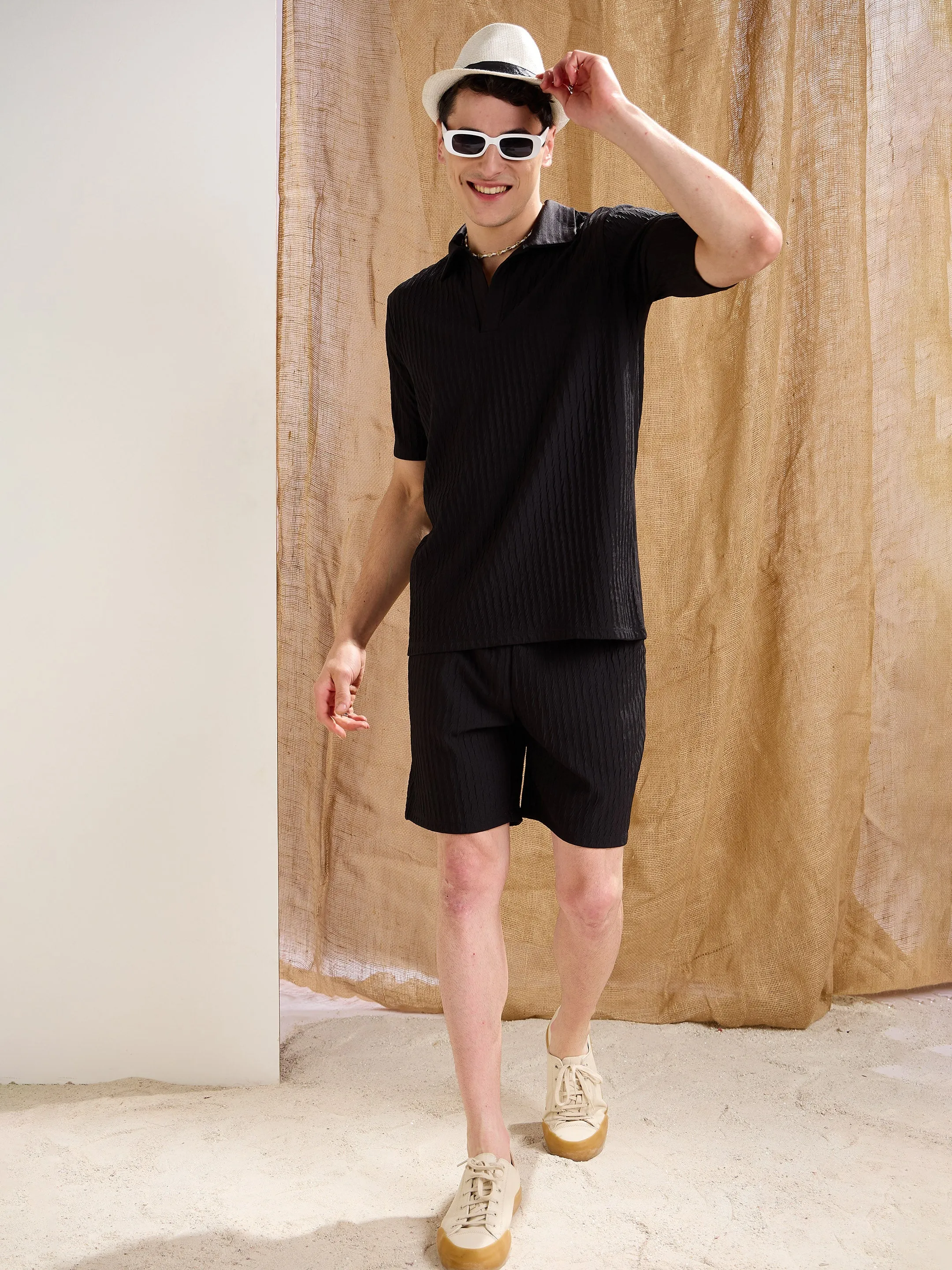 Men Black Textured Relax Fit Shorts