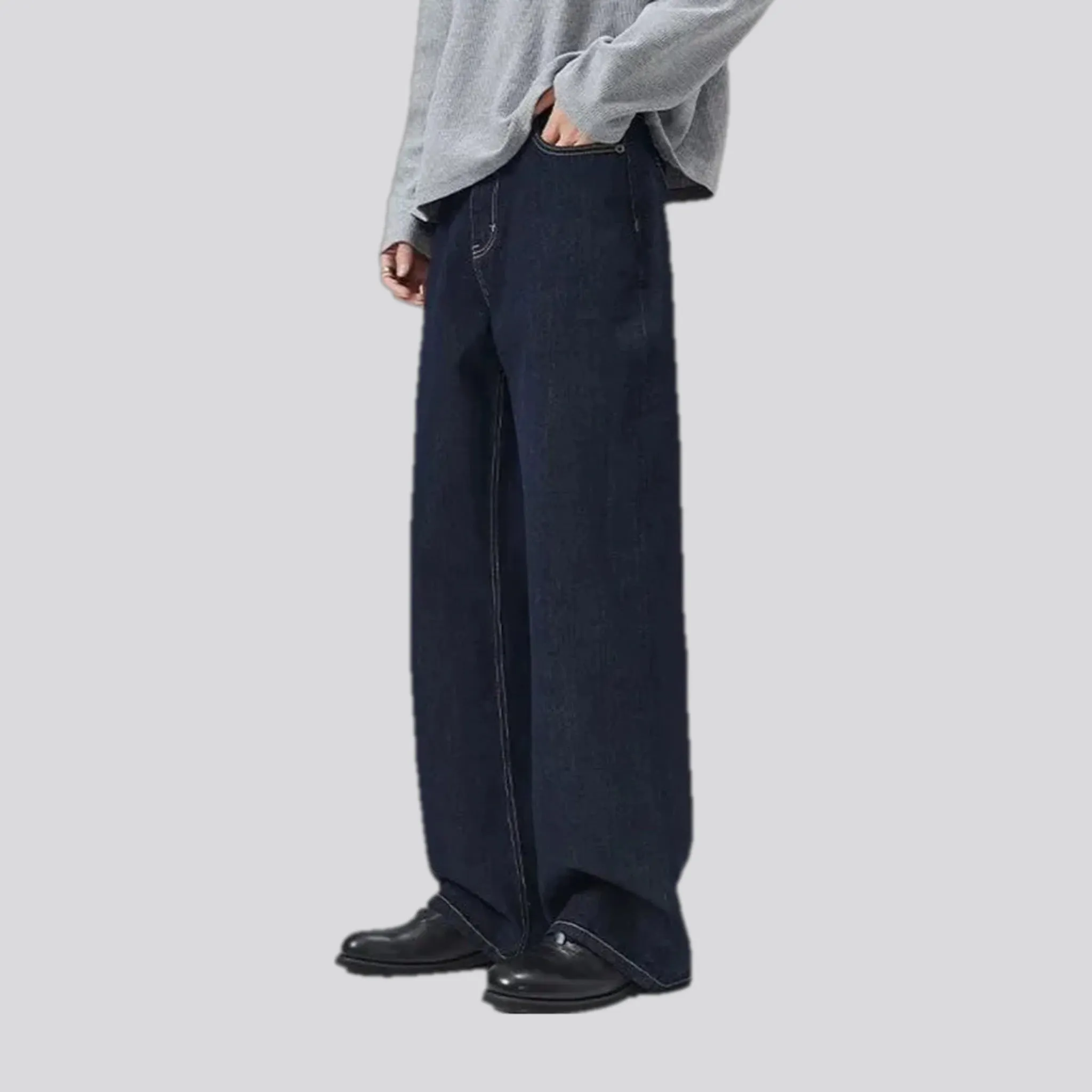 Midweight flare-leg men's jeans