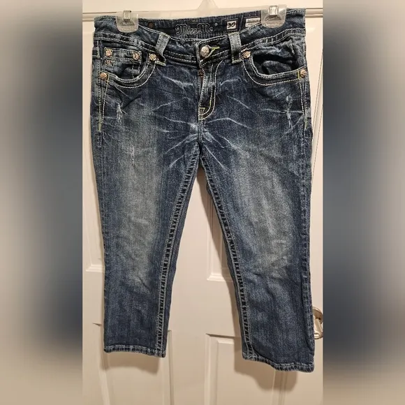 Miss Me   Jeans  Cuffed Capri  30