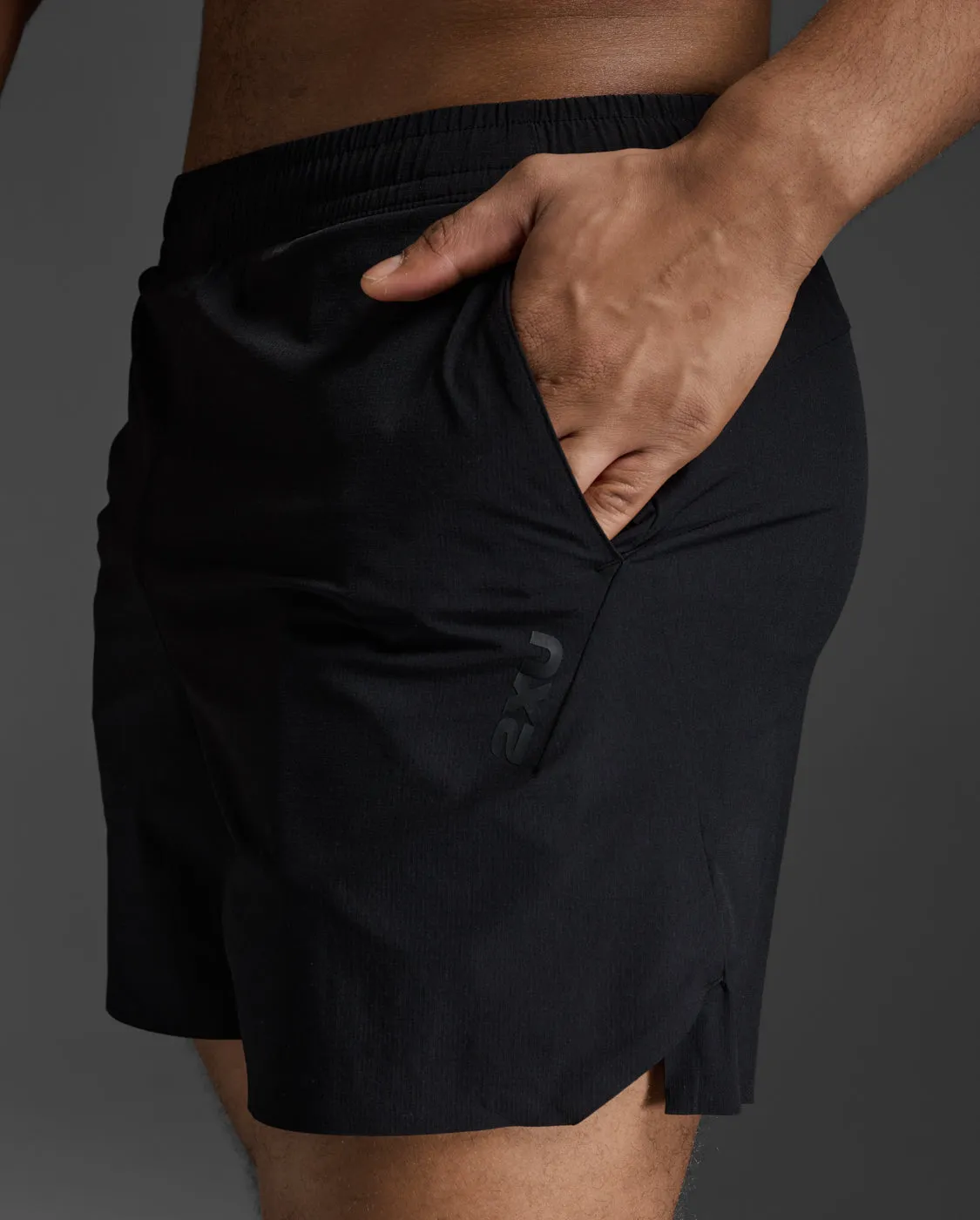 Motion 6" Shorts