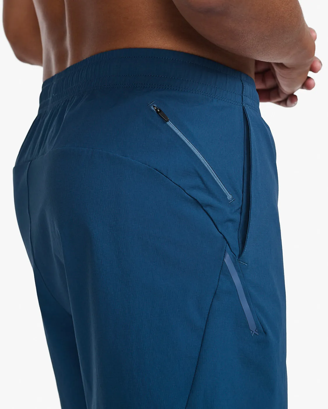 Motion 6" Shorts