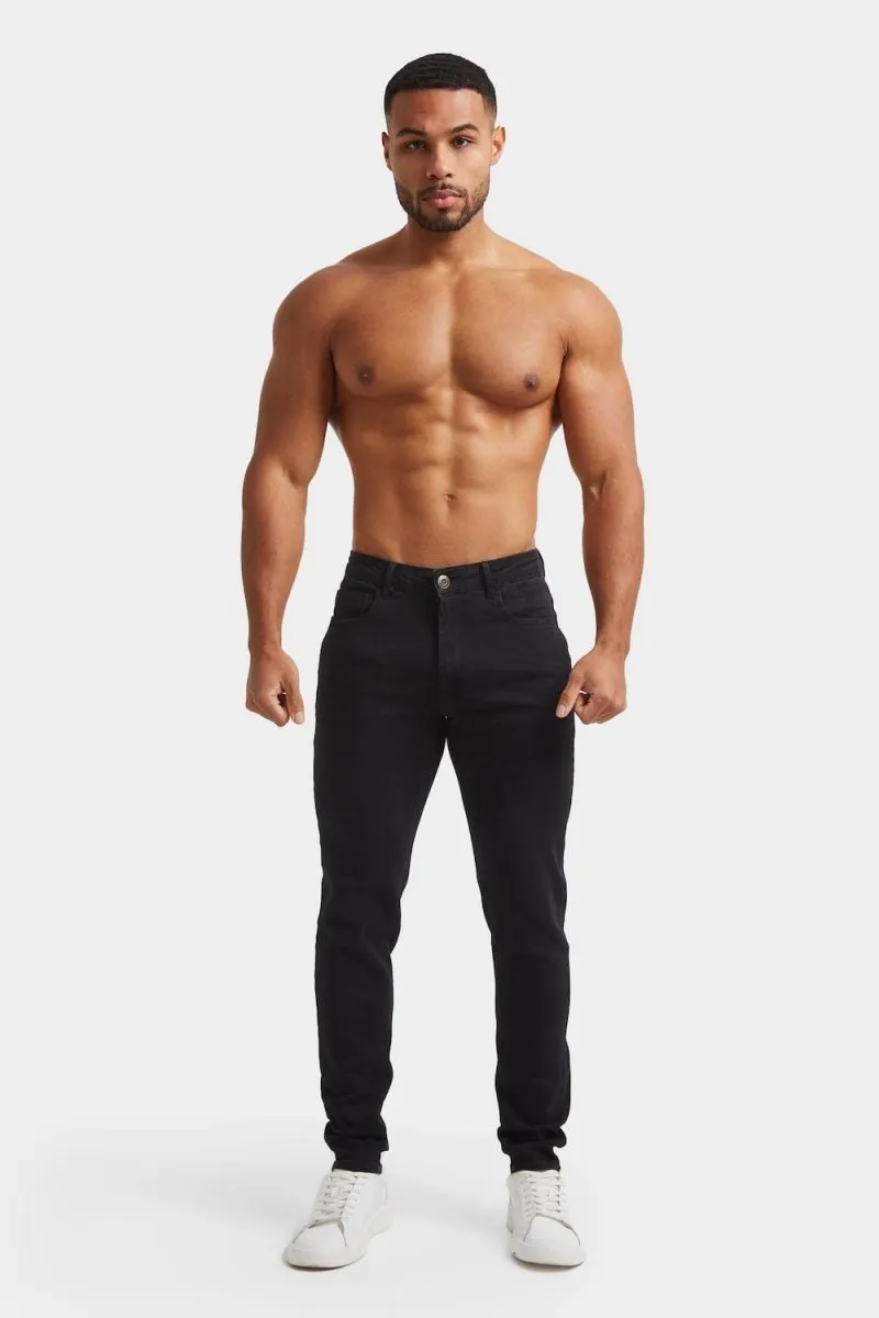 Muscle Fit Jeans in Black
