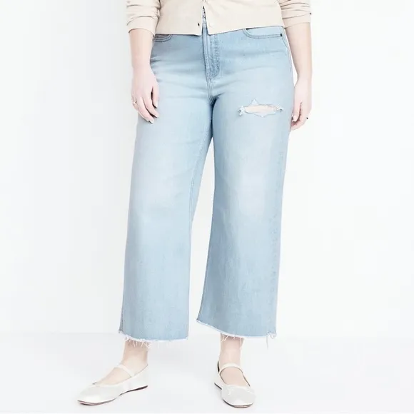 NEW Old Navy Jeans Women’s Size 26 High Rise Wide Leg Light Wash Crop Plus Size
