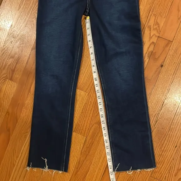 NEW | PAIGE CINDY‎ CROPPED RAW HEM JEANS IN UNPLUGGED DARK WASH SIZE 25