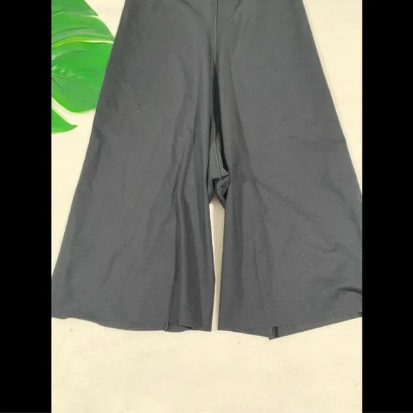 NEW Spanx Thinstincts High Waist Mid-Thigh Shorts Black [SZ‎ Small ]