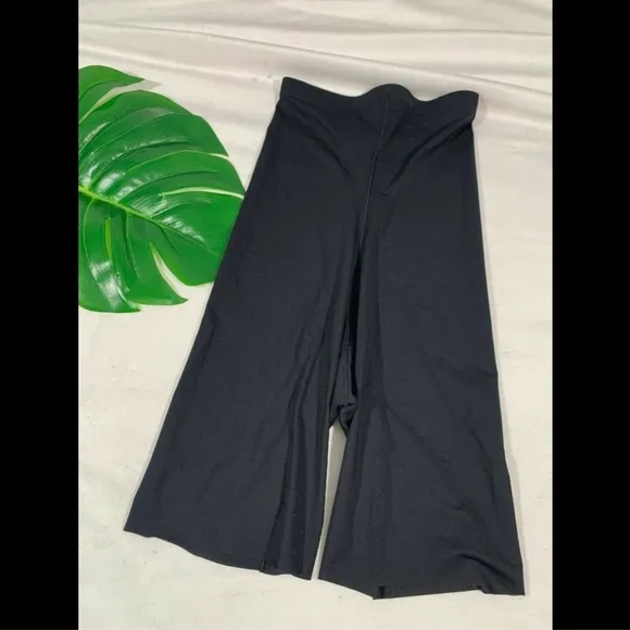 NEW Spanx Thinstincts High Waist Mid-Thigh Shorts Black [SZ‎ Small ]