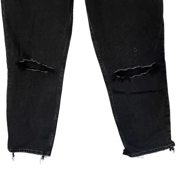 NWT Abercrombie &amp; Fitch The Mom High Rise Jeans Size 29