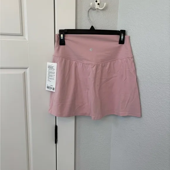 NWT! 🍋🍋Lululemon Align High Rise Skirt 🍋🍋. Size 10. Color Pink Haze.