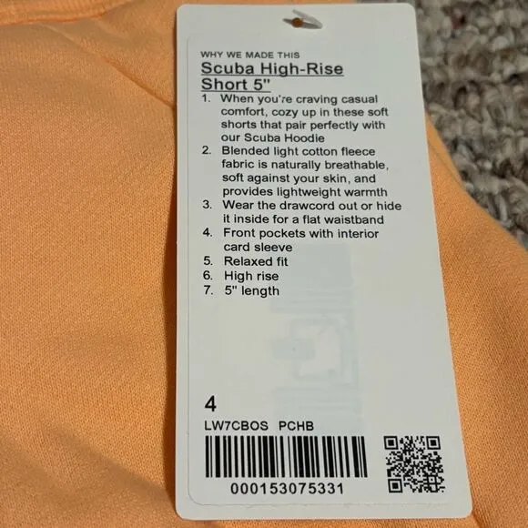 NWT Lululemon Scuba High-Rise Short 5&quot; Peach Bellini- Size 4