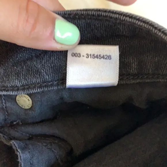 paige • verdugo ulta skinny shredded jeans