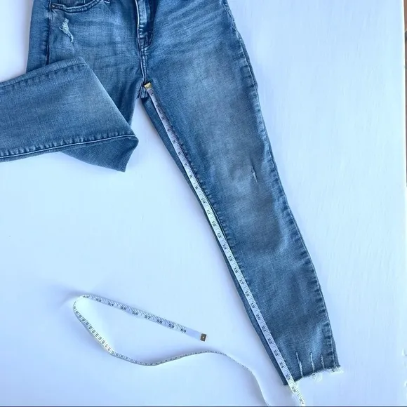 Pistola Raw Hem Jeans