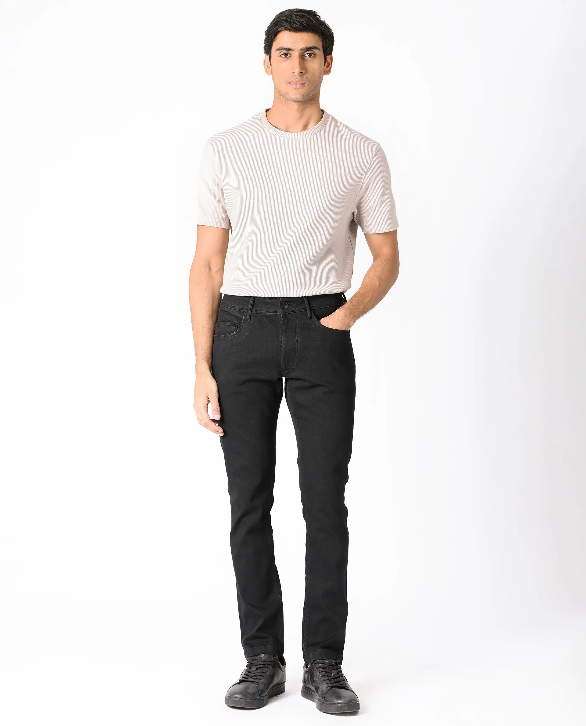 Rare Rabbit Men's Hawkins Black Rinse Wash Mid-Rise Slim Fit Jeans