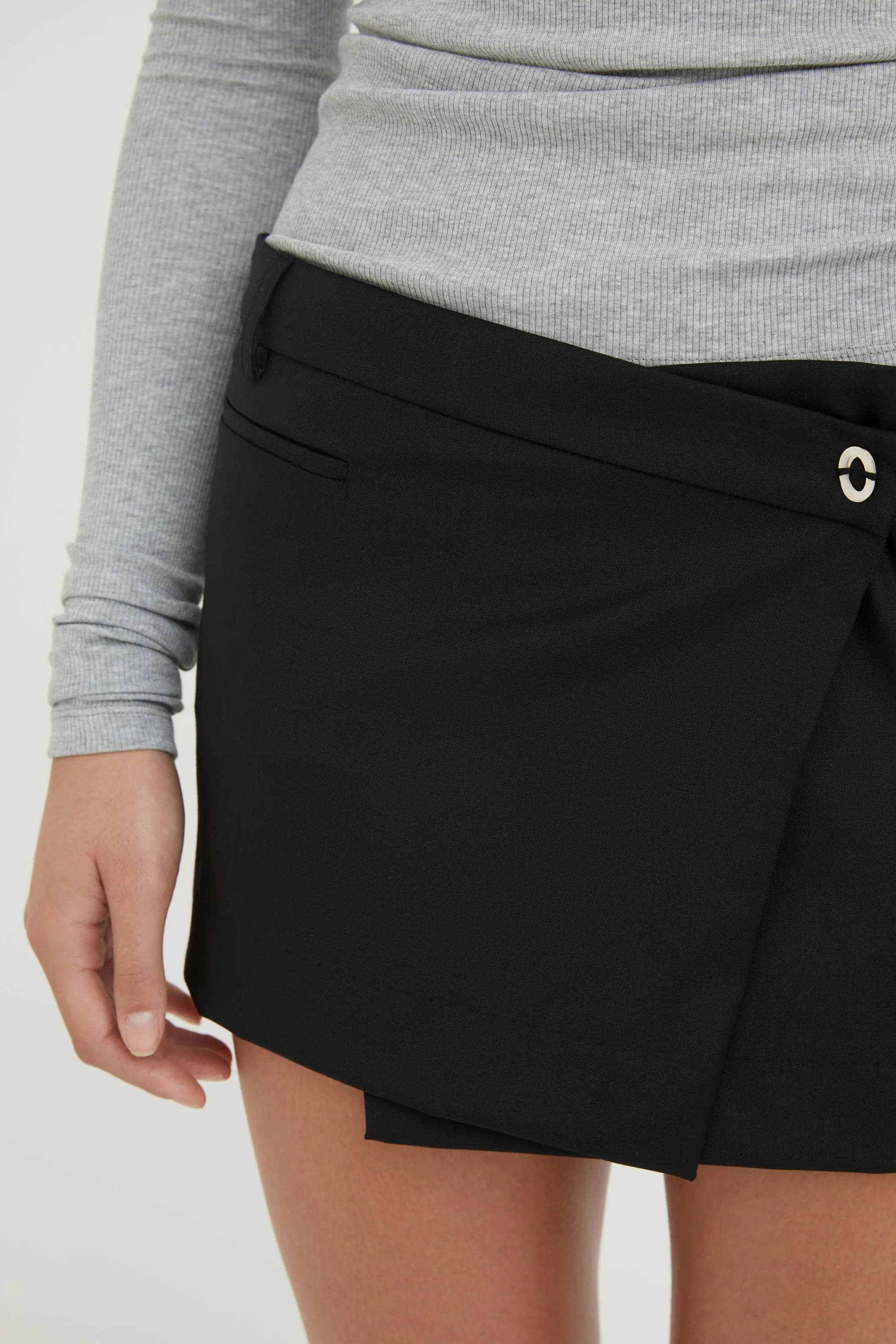 RIA WOOL MINI SKIRT - BLACK