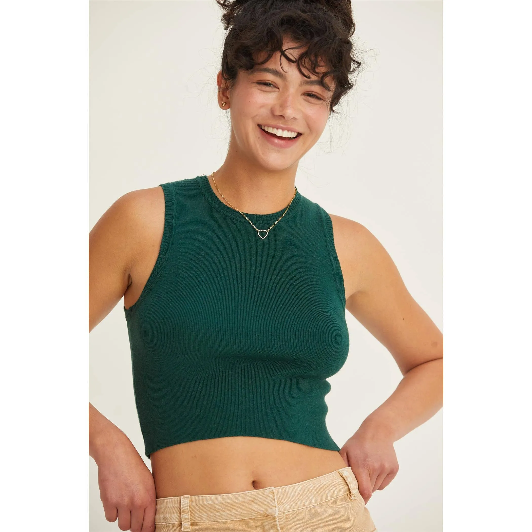 RIBBED KNIT CROPPED TANK TOP