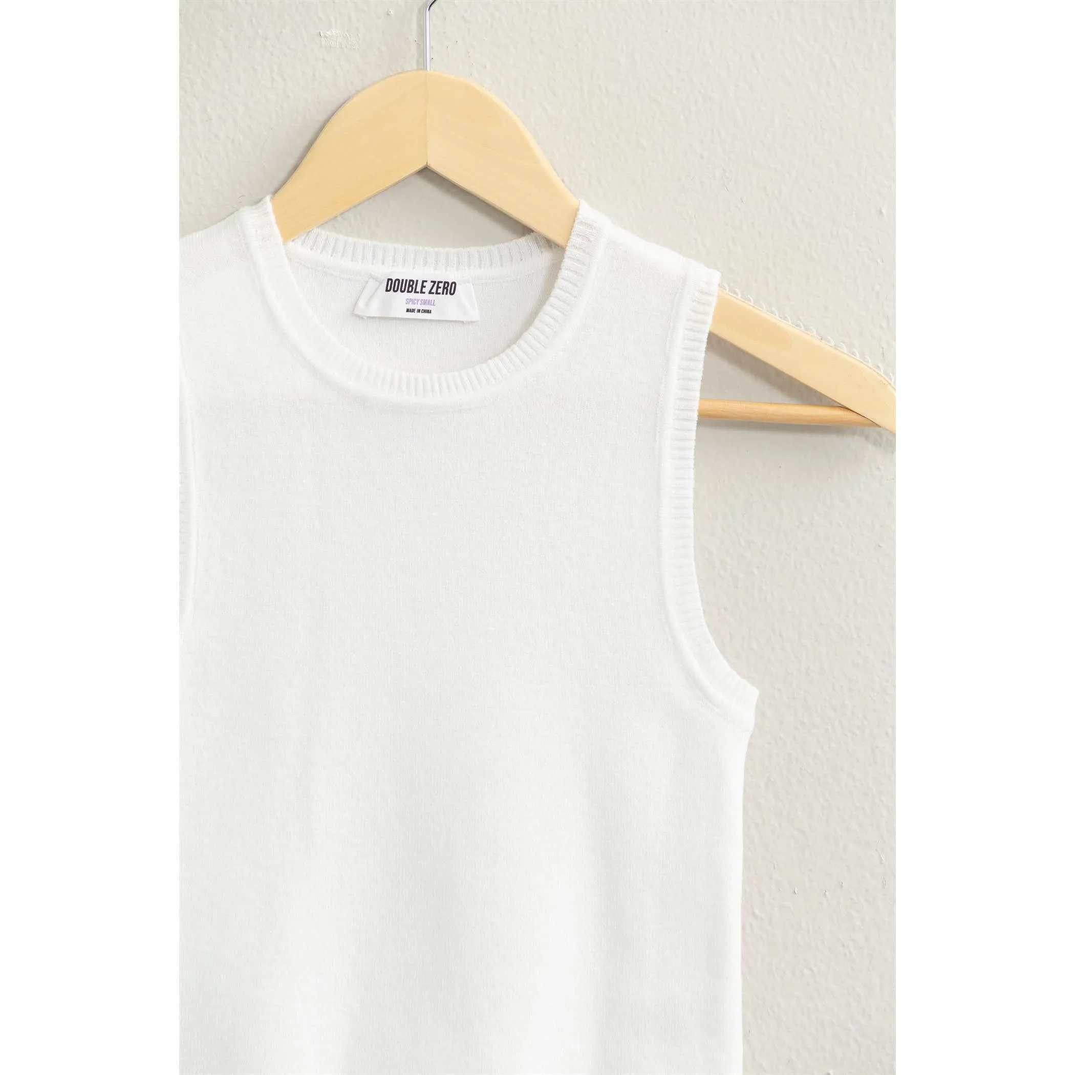 RIBBED KNIT CROPPED TANK TOP