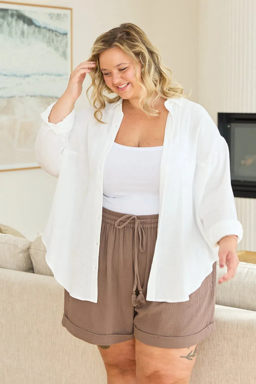 Romy Shorts - Coffee