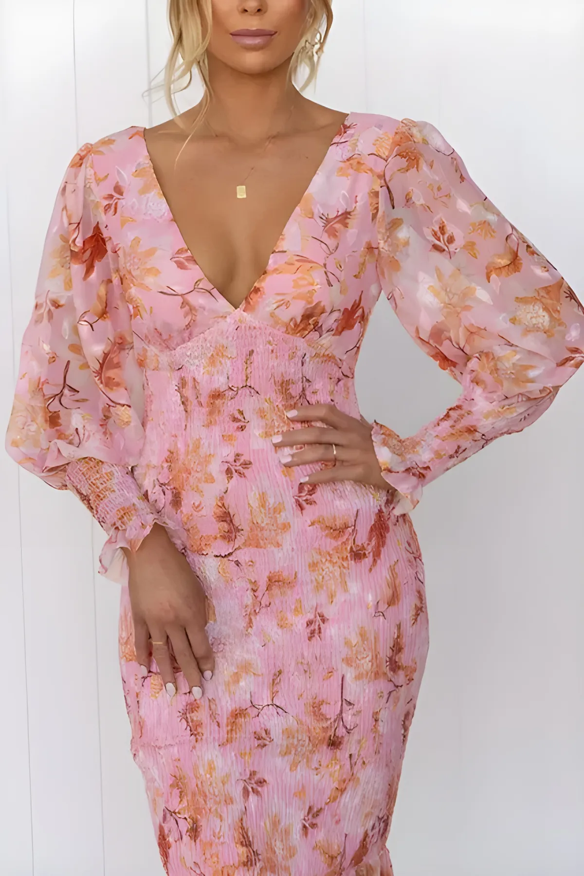 Sarah – Elegant Midi Dress for Women