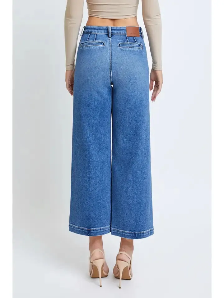 Sleek & Trendy Denim Jeans