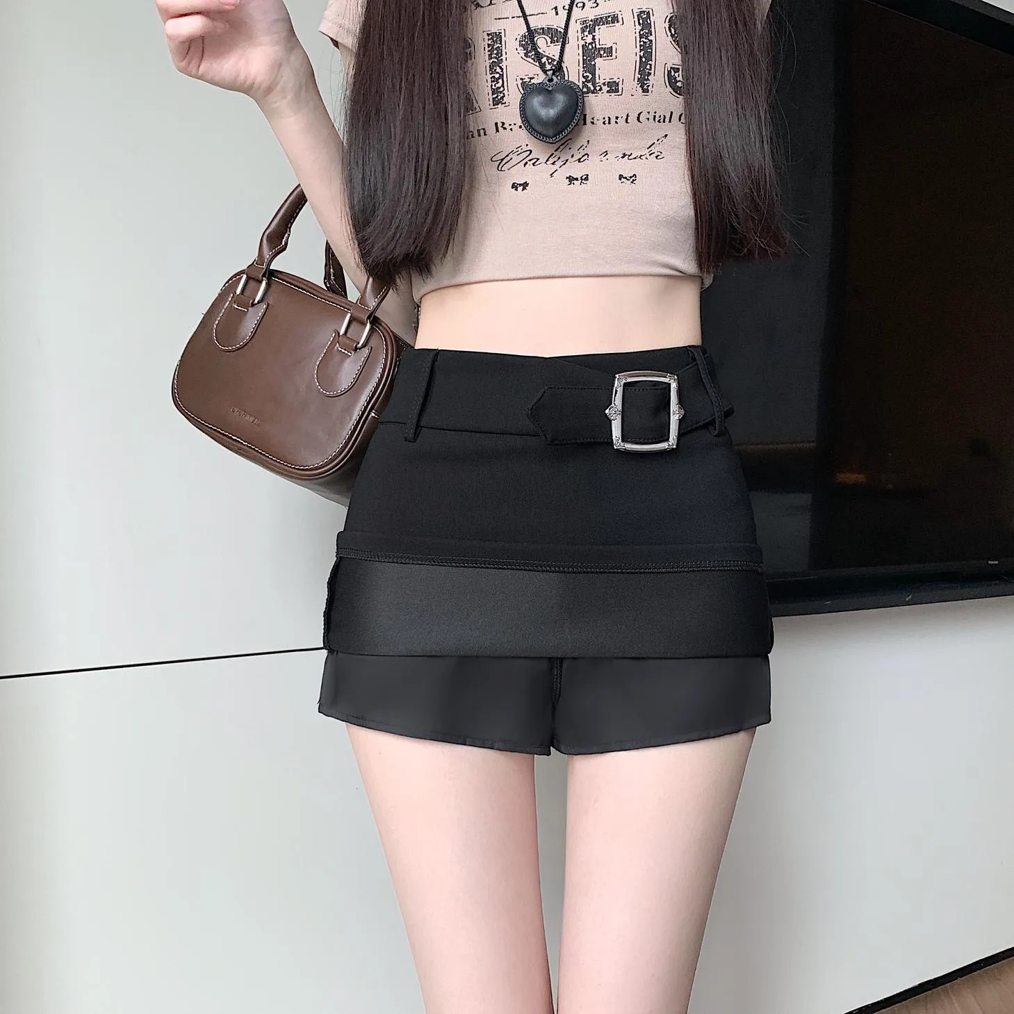 Slimming A-Line Bodycon Skirt with Chic Design