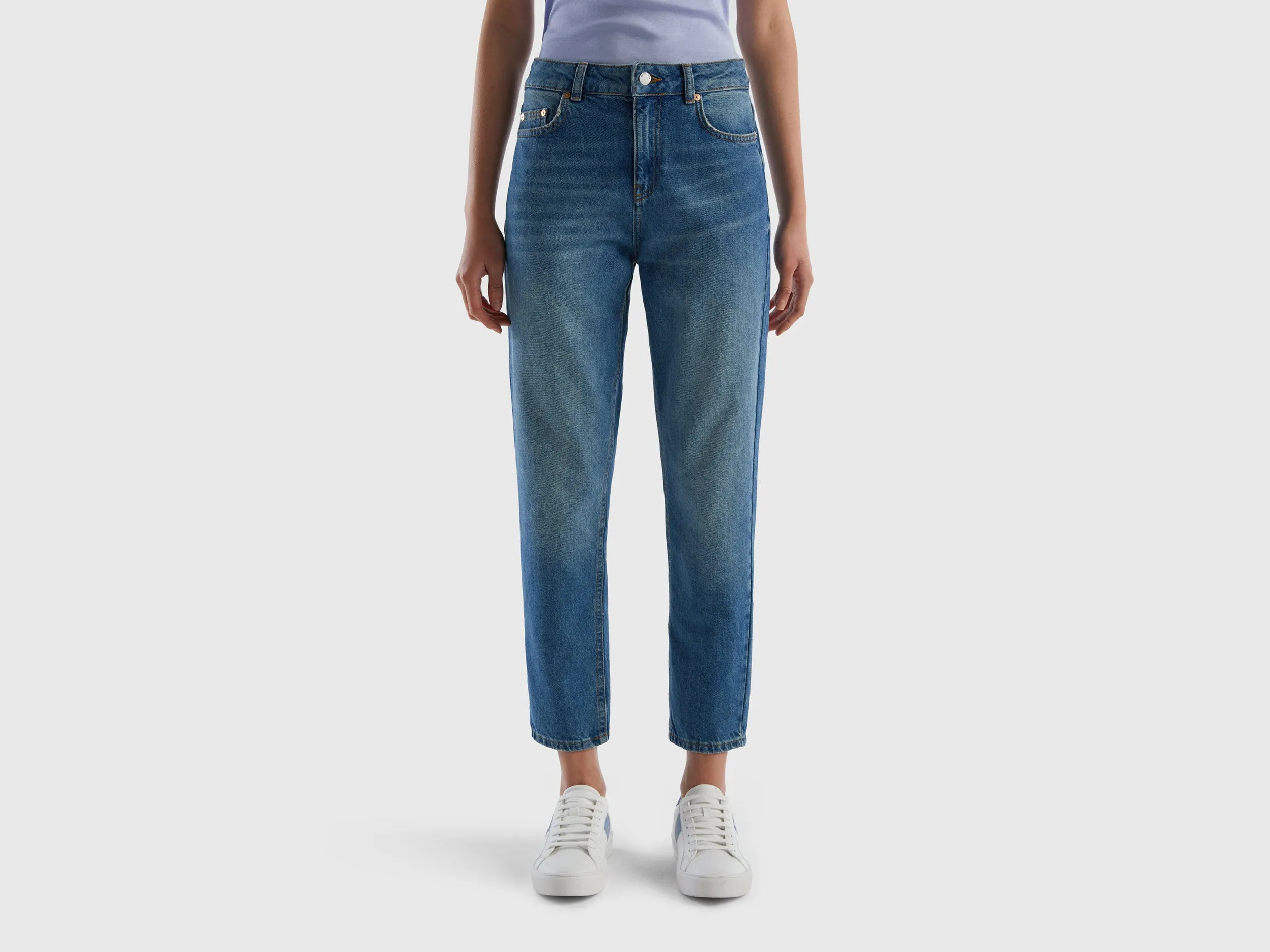 Solid Straight Fit Jeans