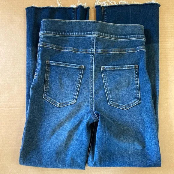 Spanx High Waisted Crop Flare Leg Jeans size XS