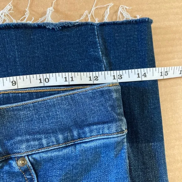 Spanx High Waisted Crop Flare Leg Jeans size XS