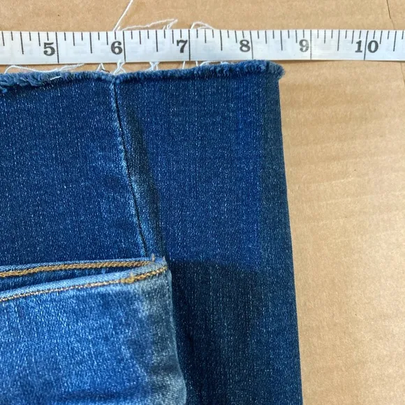 Spanx High Waisted Crop Flare Leg Jeans size XS