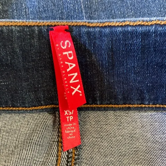 Spanx High Waisted Crop Flare Leg Jeans size XS