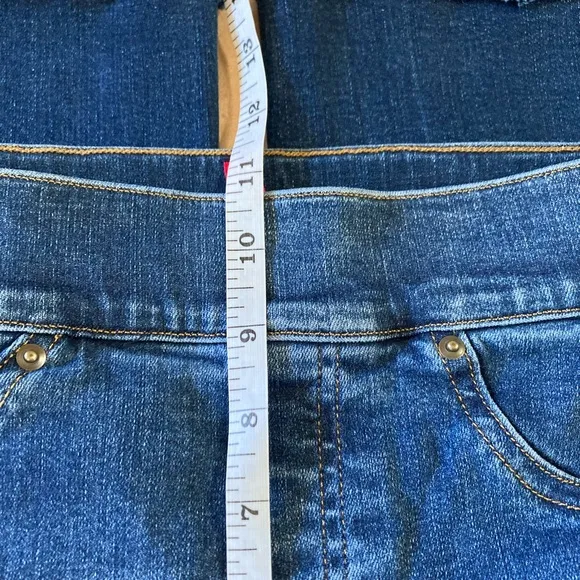 Spanx High Waisted Crop Flare Leg Jeans size XS