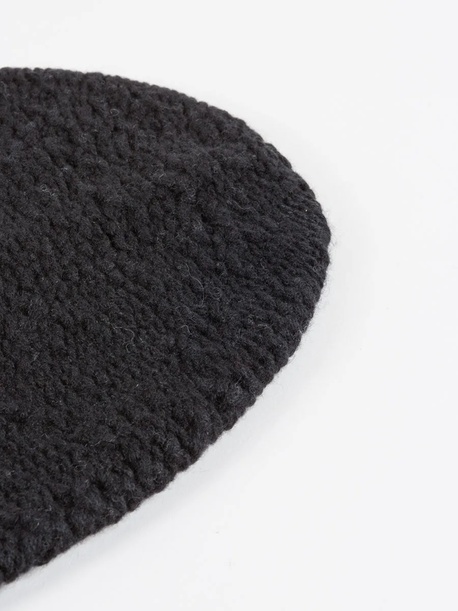textured knit hat - black