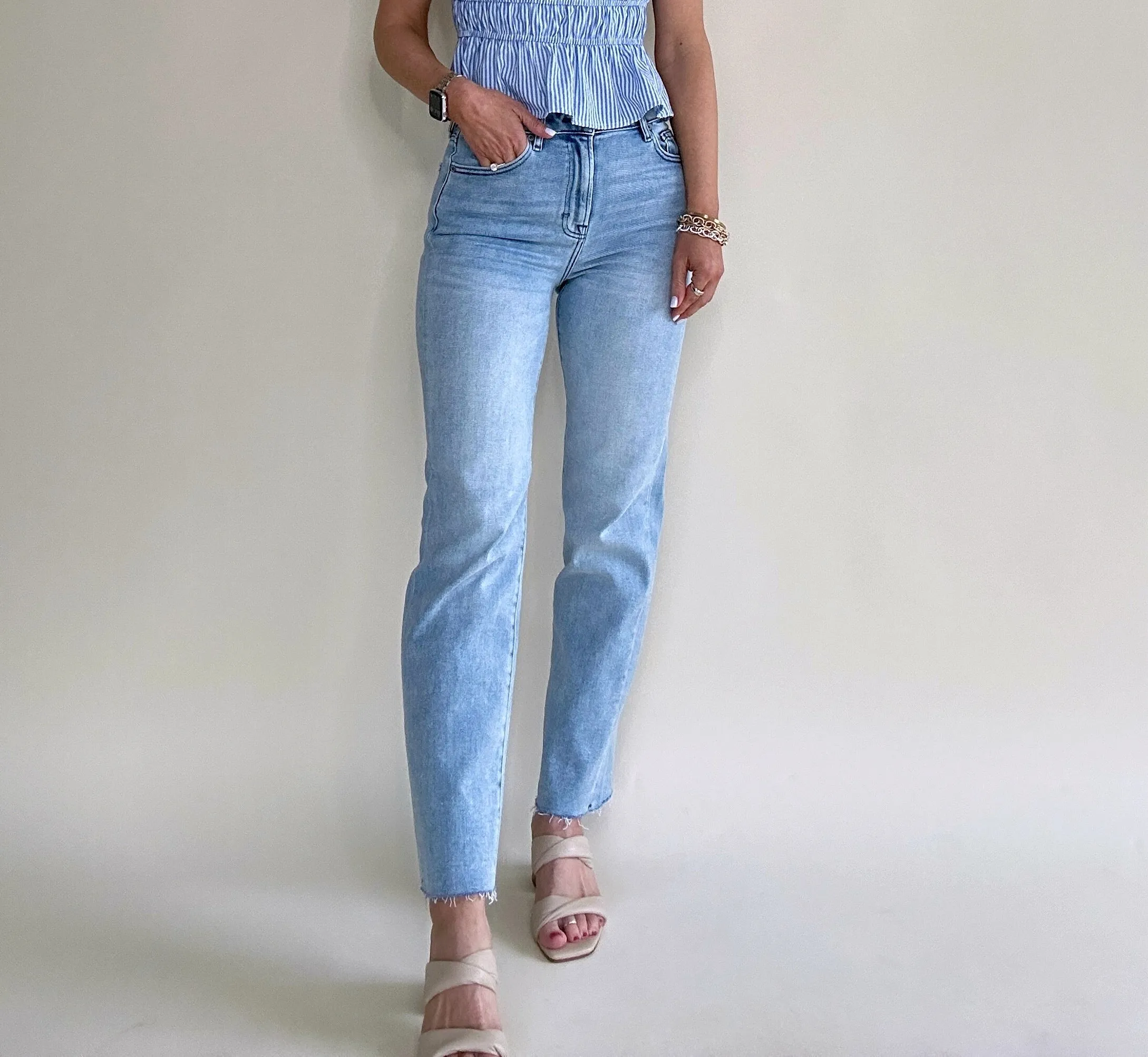 Tracey High Rise Cropped Straight