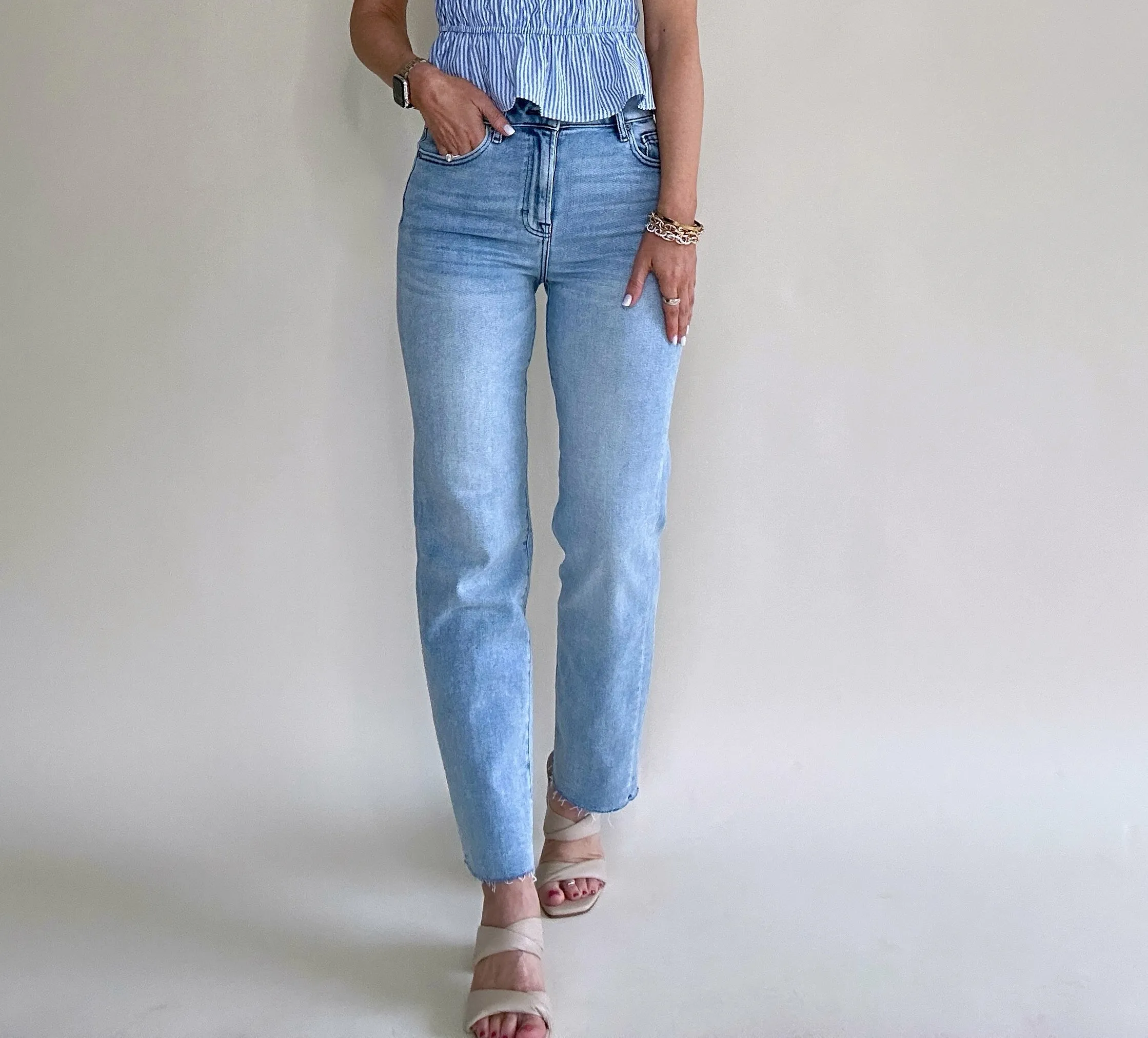 Tracey High Rise Cropped Straight