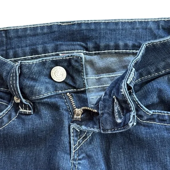 True Religion Straight Jeans Size 25x33