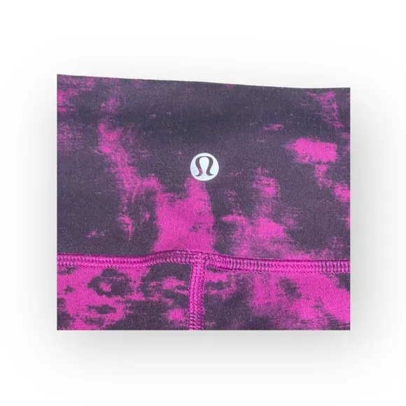 VHTF: Lululemon ॐ Boogie Yoga Run Booty Shorts ॐ Marbled Plum ॐ Size 8 ॐ Luon