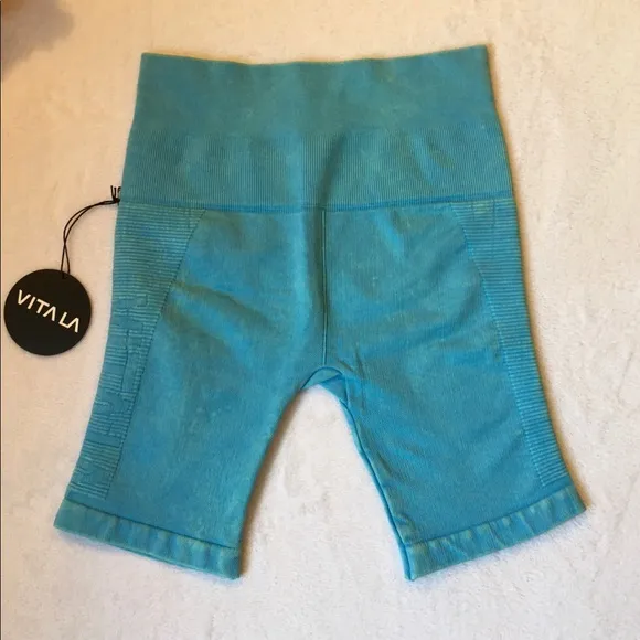 Vita LA bike short!