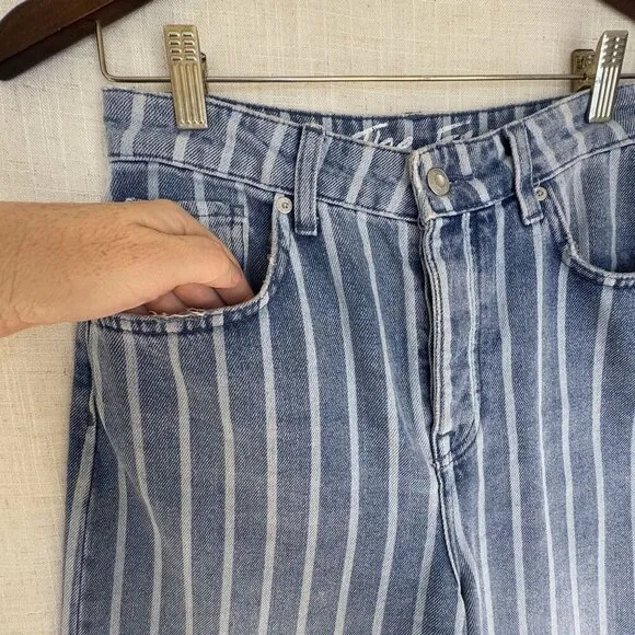 We The Free Earn Your Stripes 100% Cotton High Rise Wide Leg Crop Jeans Size 27