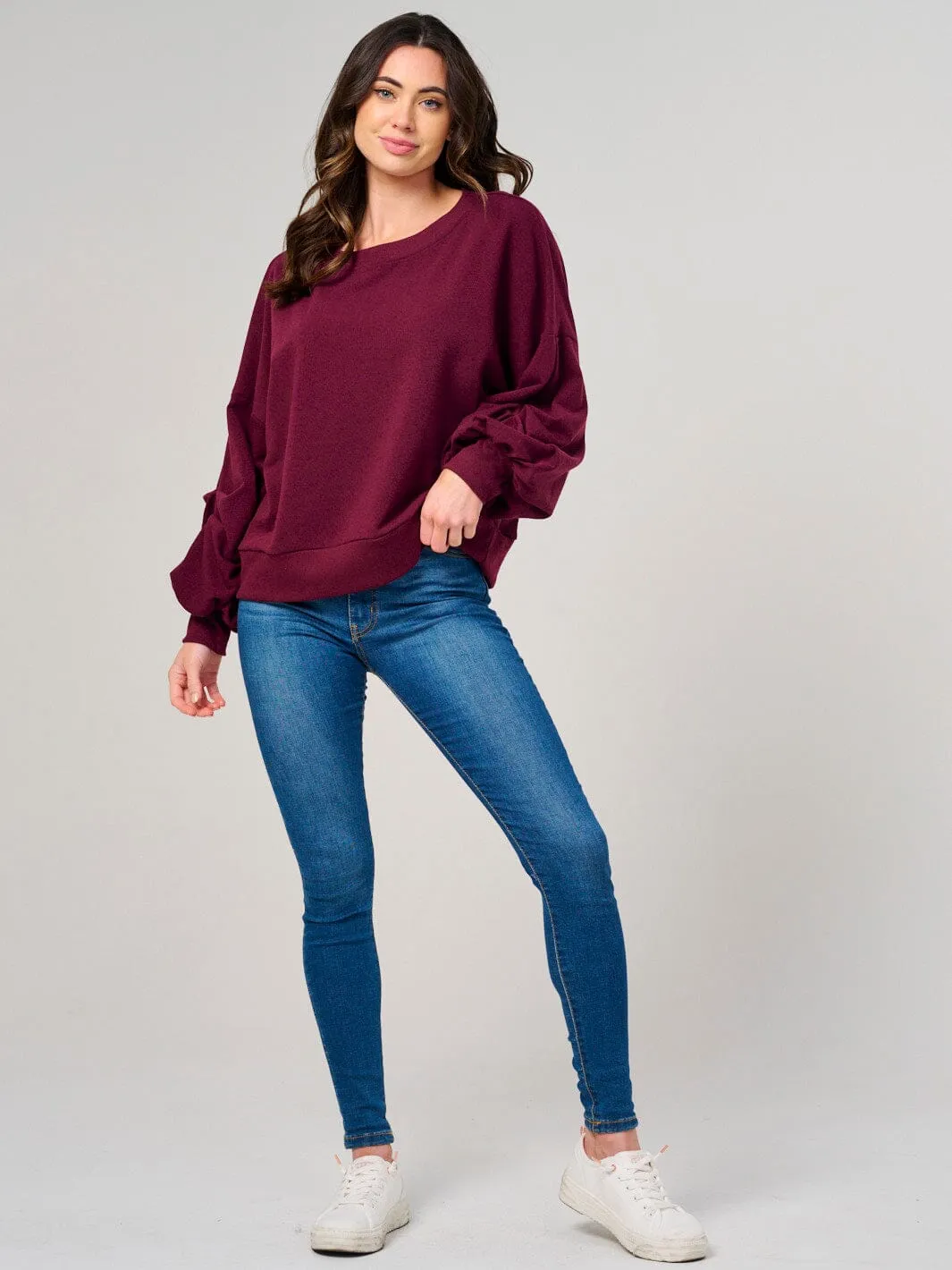 WOMEN'S LONG RUCHED SLEEVE PULLOVER SWEATER