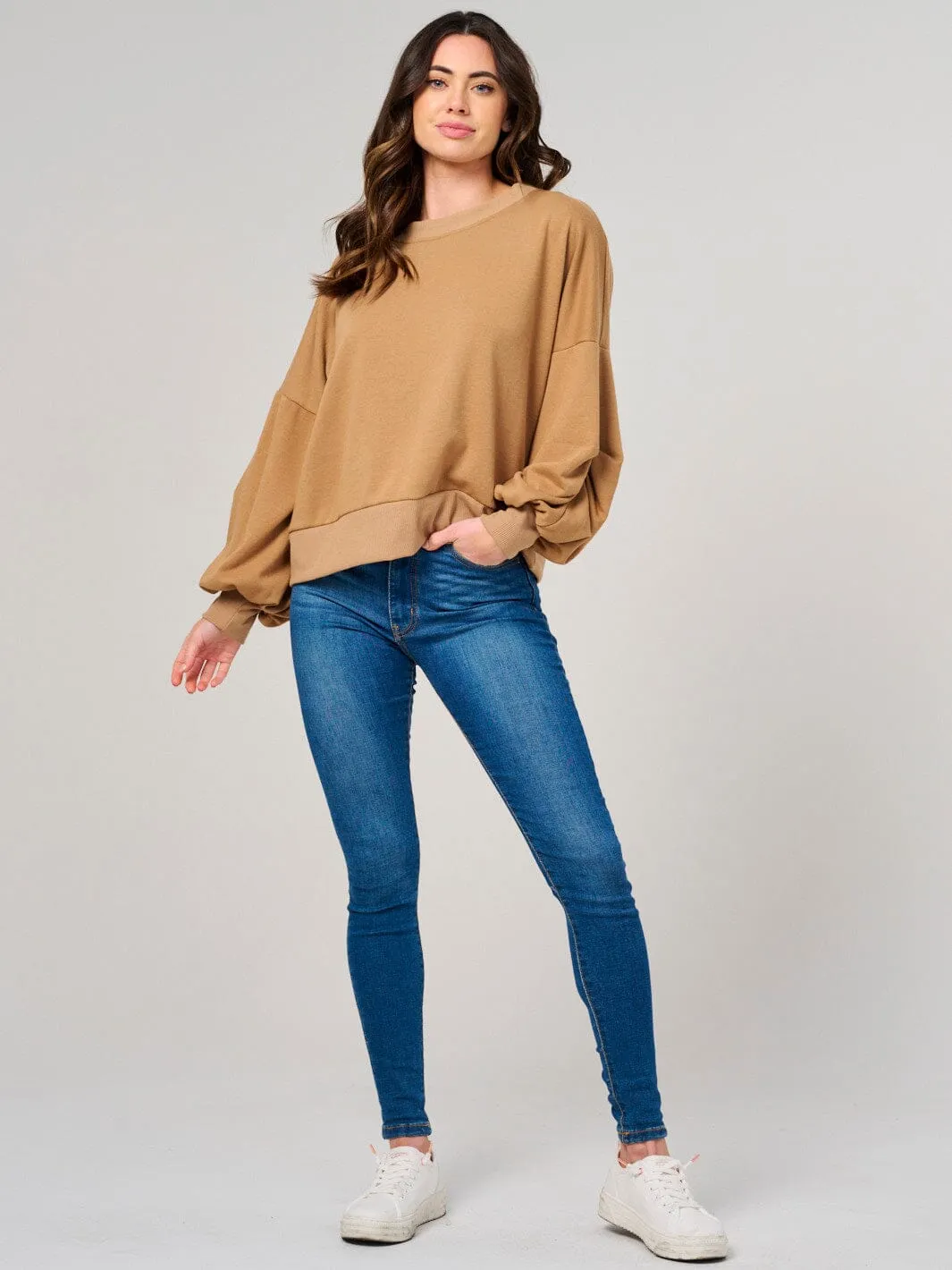 WOMEN'S LONG RUCHED SLEEVE PULLOVER SWEATER